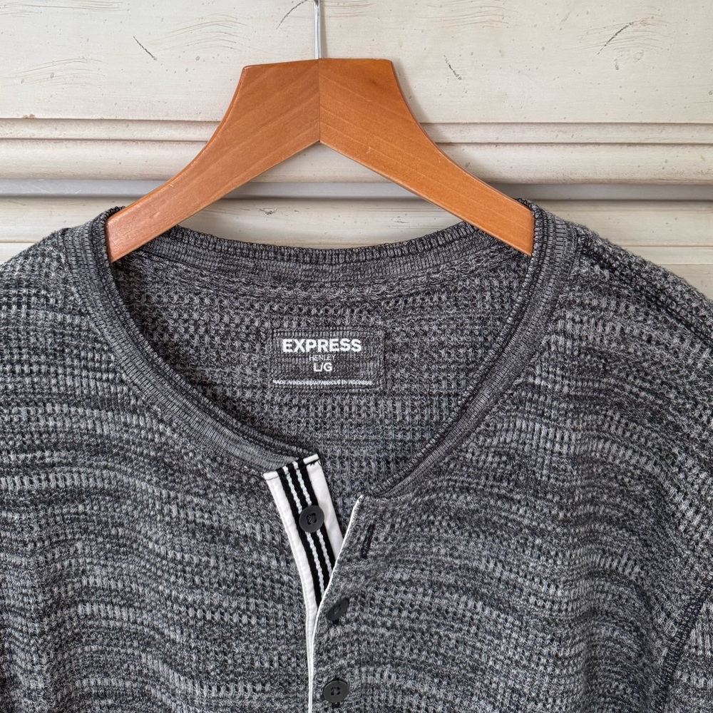 Express Henley Waffle Thermal Bundle - Picture 13 of 13